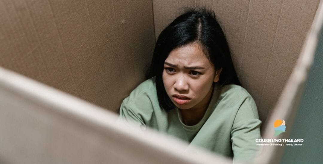 ทำไมเราถึงรู้สึกอึดอัดเมื่อต้องรับคำชม ?