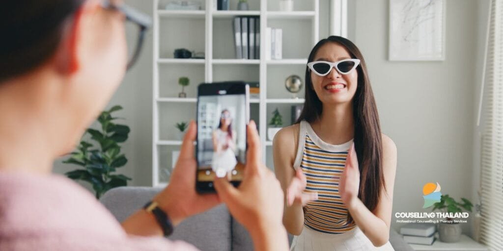 TikTok Therapy เทรนด์ Gen Z กำลังเปลี่ยนแปลงสุขภาพจิตอย่างไร