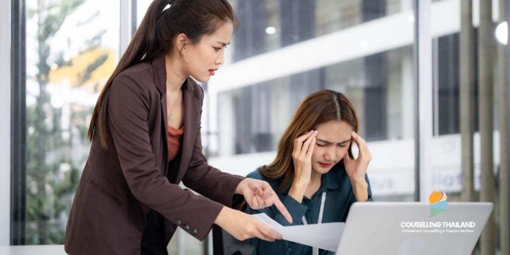 5 วิธีรับมือหัวหน้า Toxic Boss แบบไม่ต้องลาออกทันที