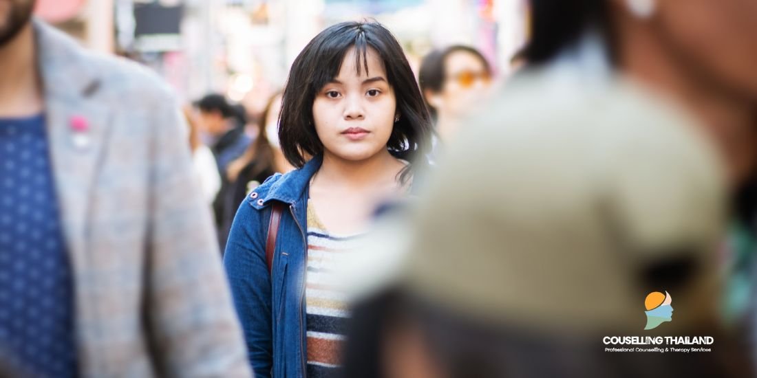 Social Battery ที่หมดลง: เมื่อ Introvert ต้องเจอเทศกาลมหาชน