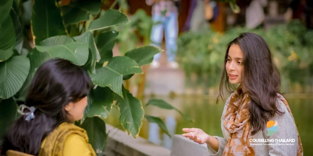 Gen Z คิดมากจริงหรือ? สำรวจมุมมองของคนรุ่นใหม่ผ่านบริบทด้านสุขภาพจิต การทำงาน และความสัมพันธ์ พร้อมเรียนรู้วิธีเข้าใจกันมากกว่าการตัดสิน
